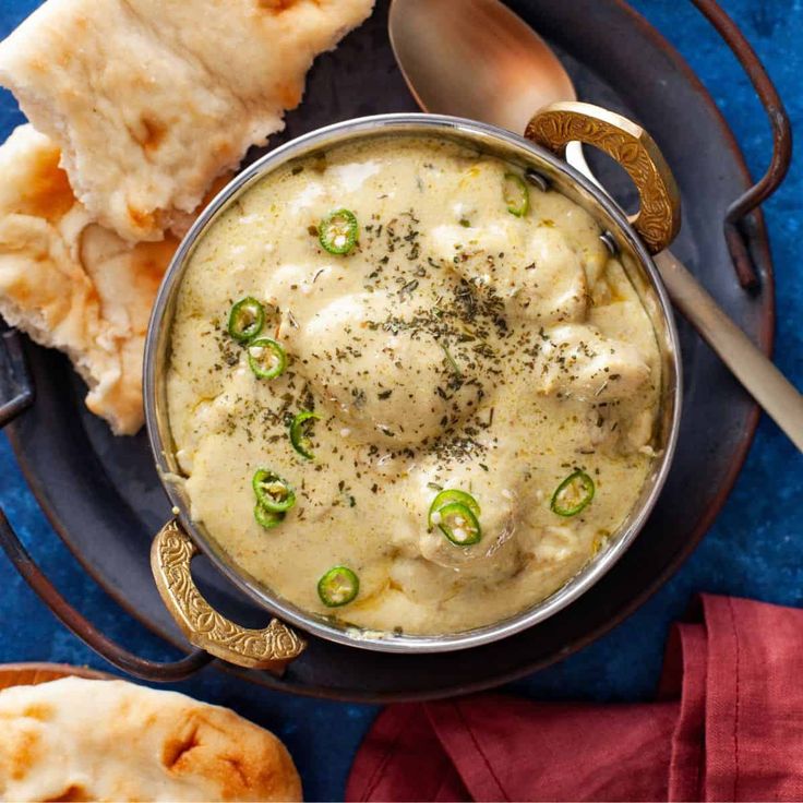 white korma