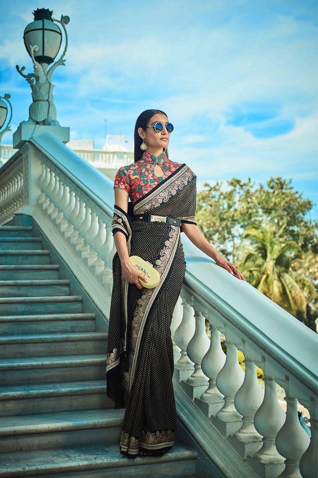 belted sari