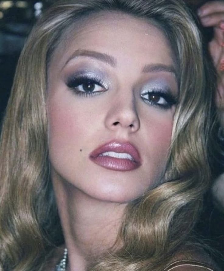 eyeliner