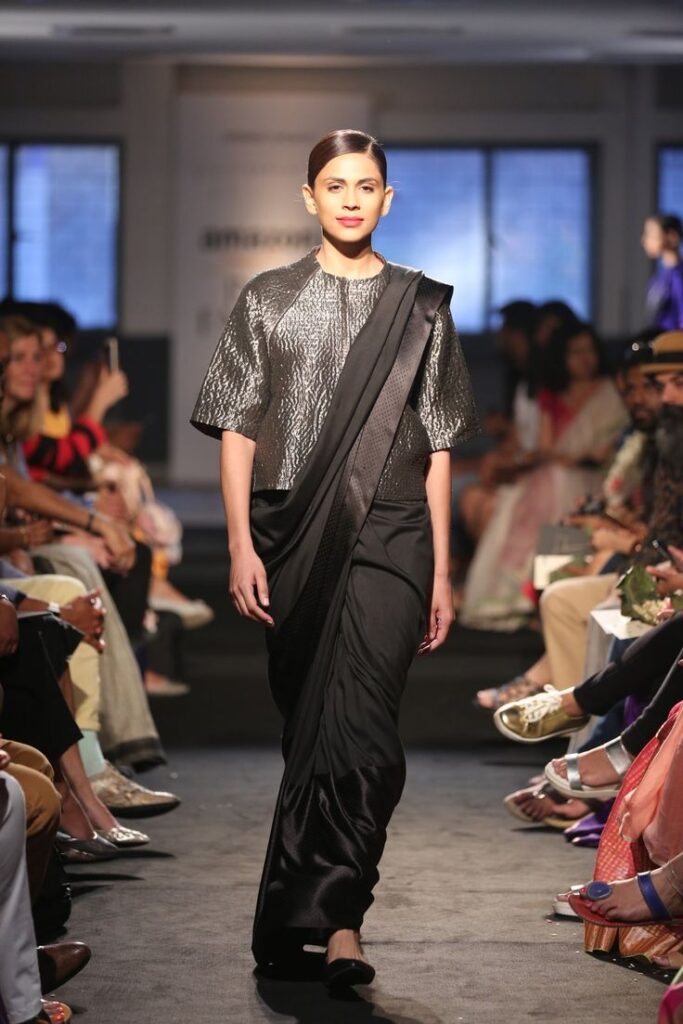 custom sari