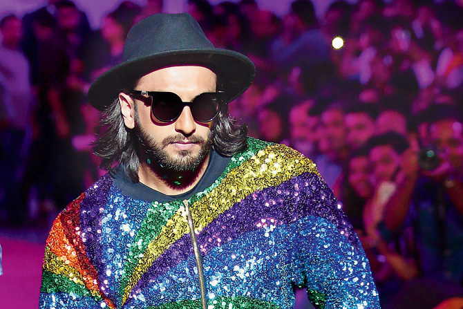 Ranveer Singh's androgynous look catches our attention and so does