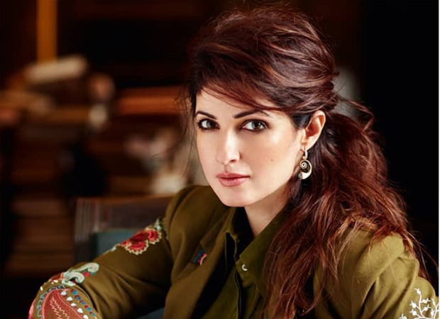 Twinkle Khanna tickles our funny bone with this very relatable video! Watch  it here!