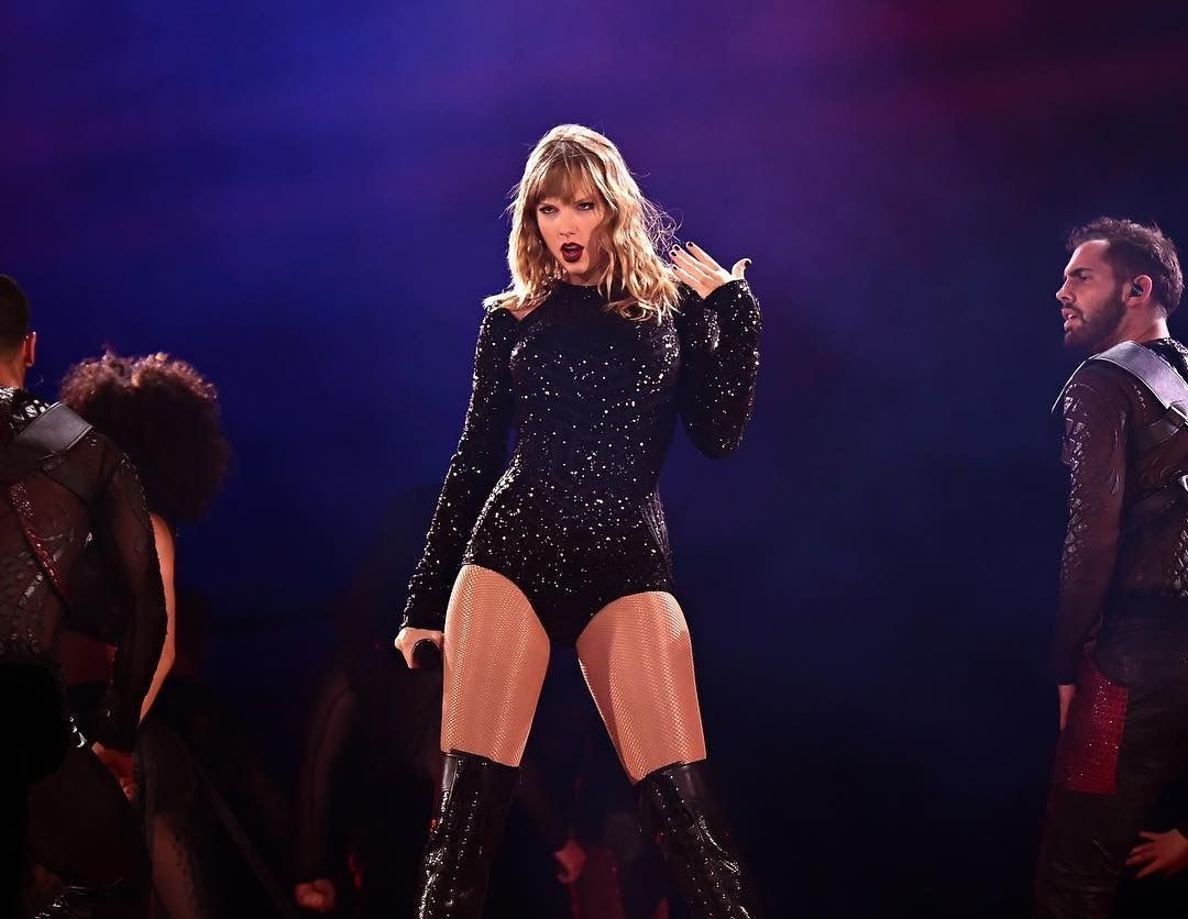 Taylor Swift's top 5 concert moments!