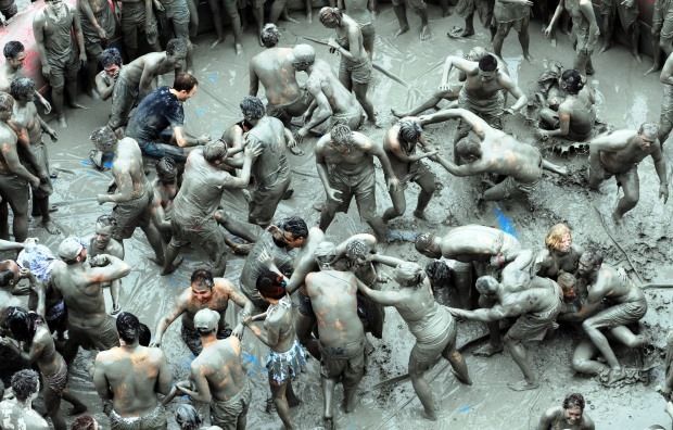mud festival