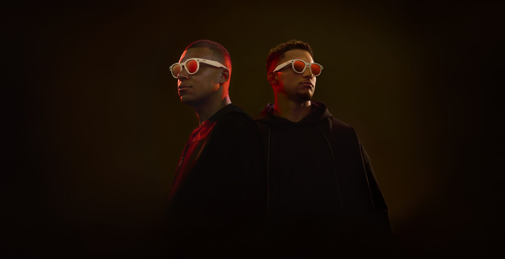 GET YOUR EYES ON THESE: Oakley's META HSTN glasses up the AI game with ...