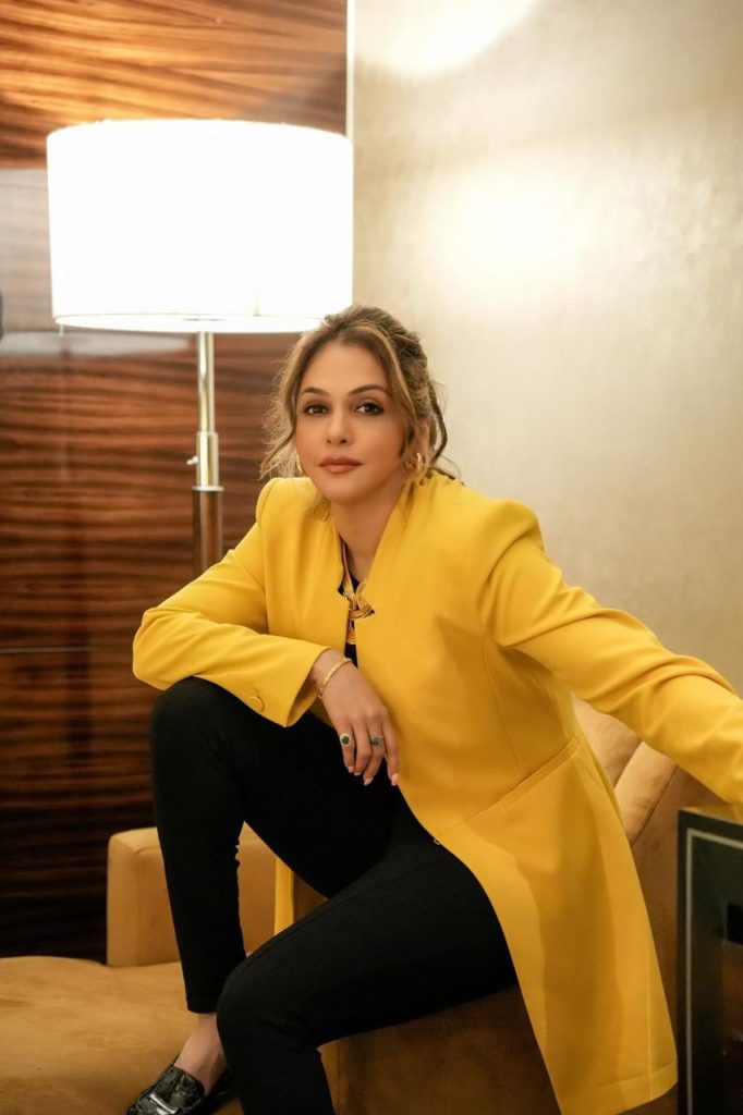 Isha Koppikar's Women's Day Wake-Up Call