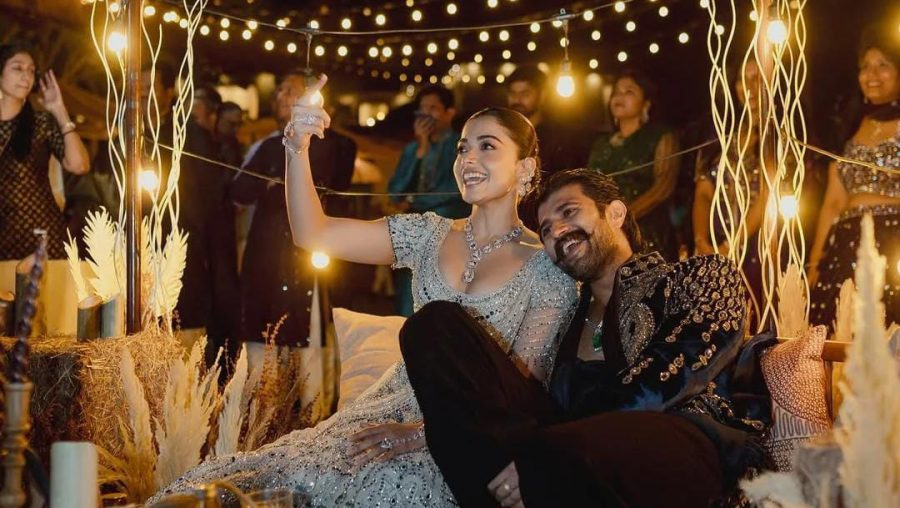 Vijay Deverakonda - Rashmika Mandanna celebrate 1 Month of ‘VIROSH