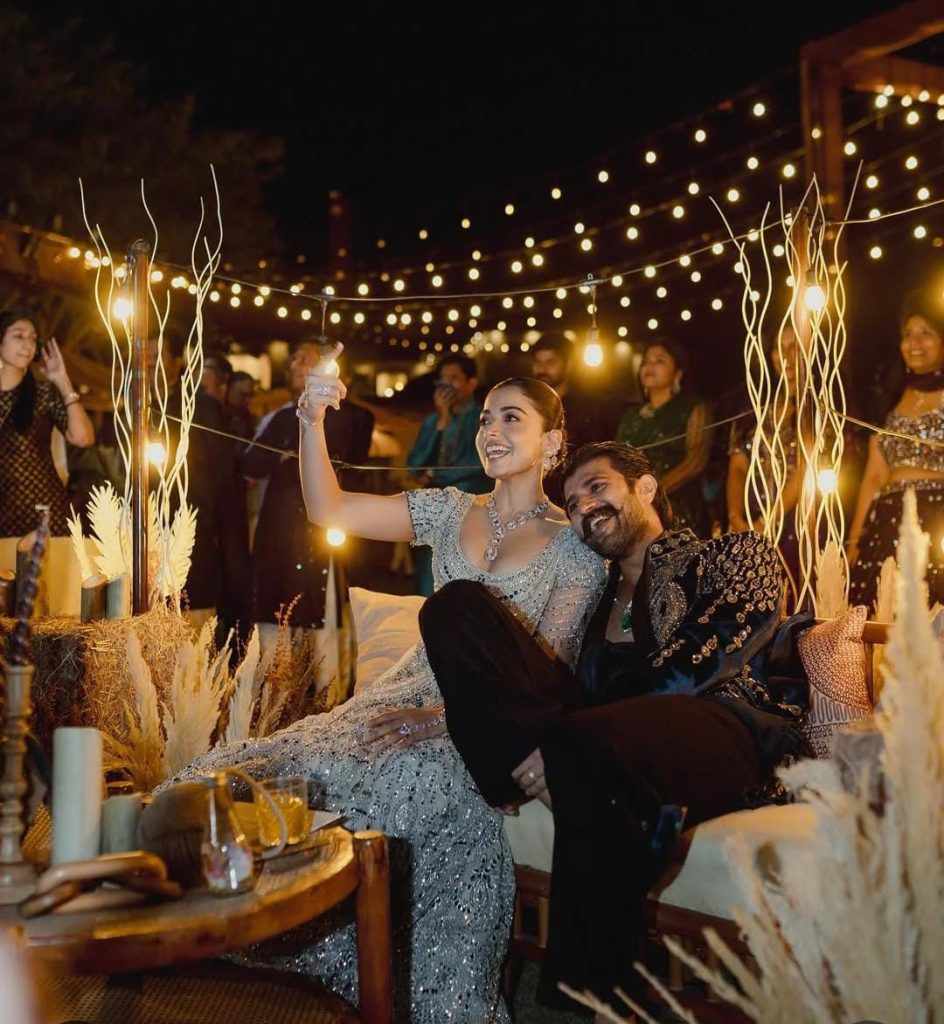 Vijay Deverakonda - Rashmika Mandanna celebrate 1 Month of ‘VIROSH